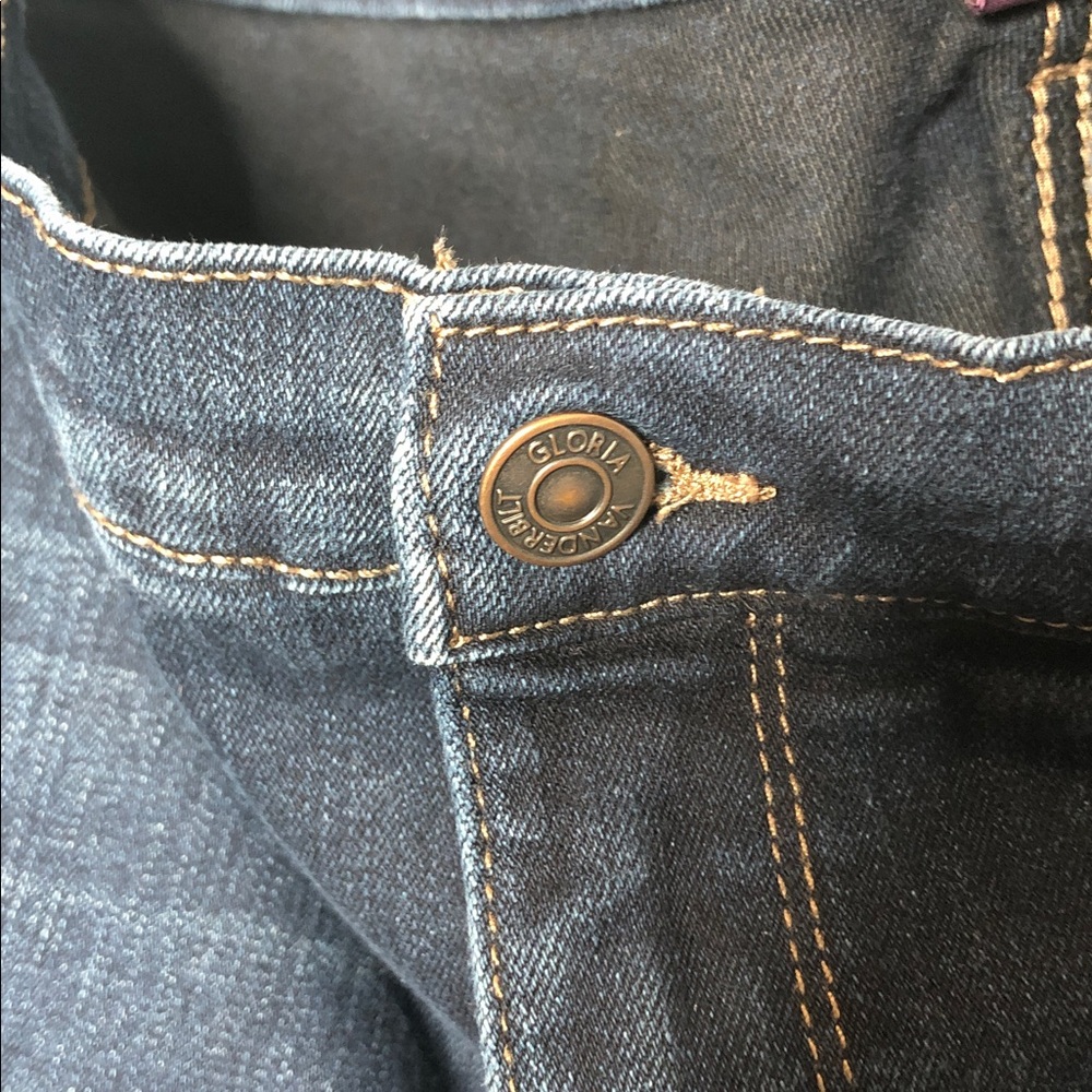 Gloria Vanderbilt Dark Blue Amanda Boot Cut Jeans, Size 16W - Picture 6 of 10